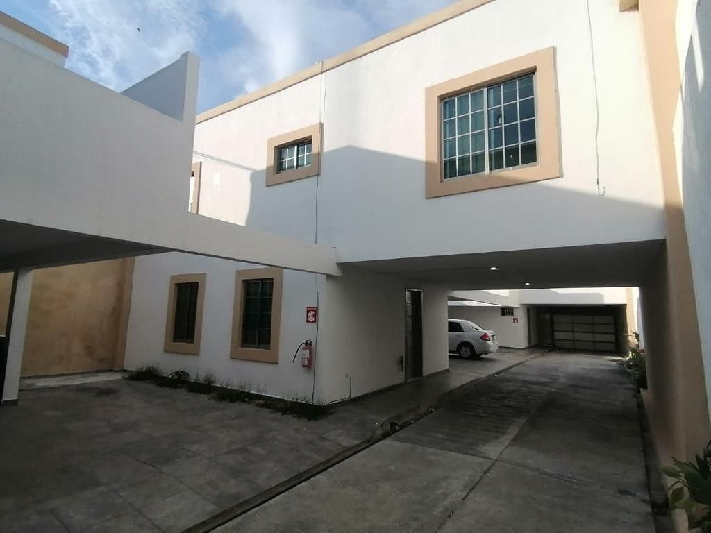 APARTAMENTO SEMI MOBILIADO 3 QUARTOS, COL. CENTRO, foto 1 de 14
