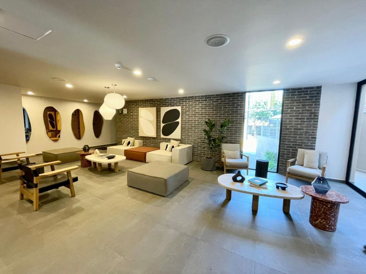 15 de 19: LOBBY