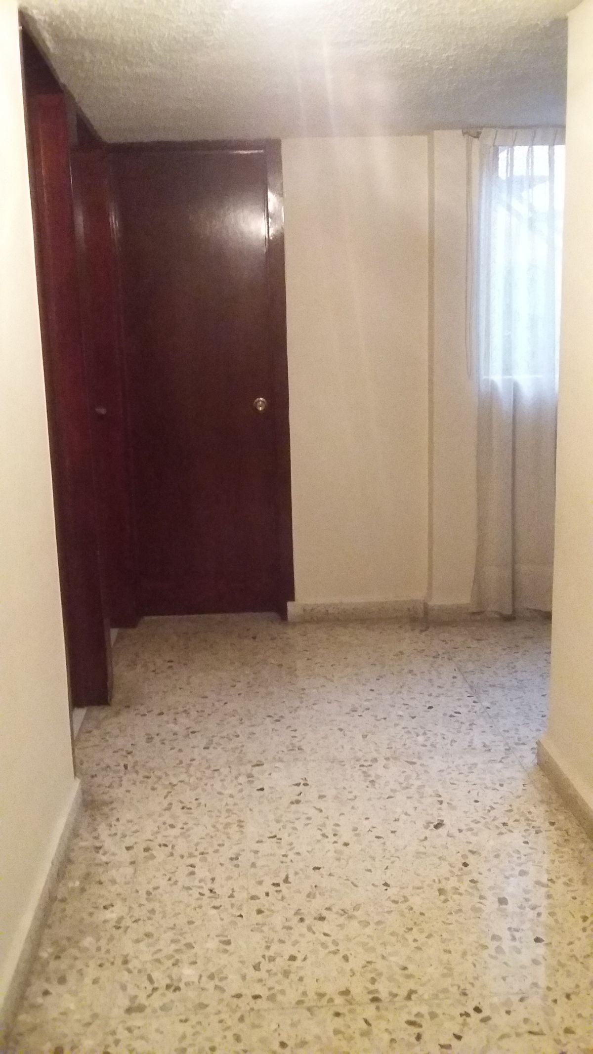 6 de 10: recamara  principal con baño