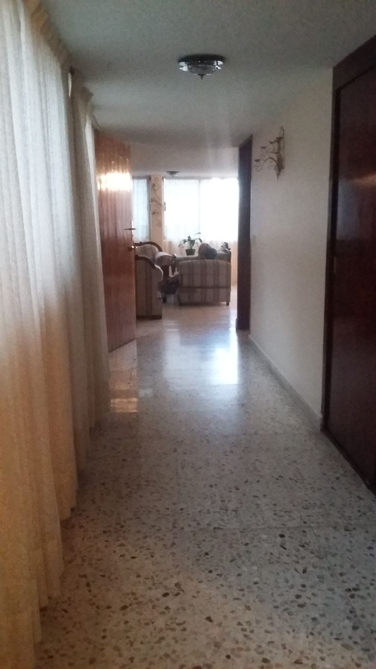 4 de 10: pasillo