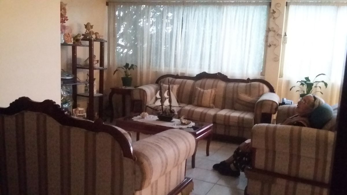2 de 10: sala