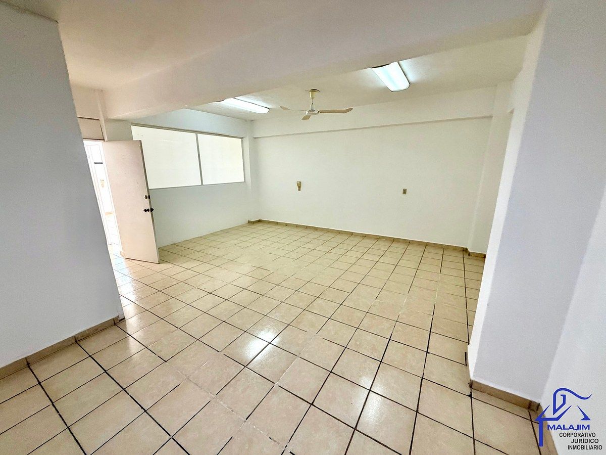 Edificio en Jardines de Tuxtla, Tuxtla Gutiérrez, foto 37 de 44