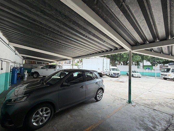 Commercial Storage Unit in Moderna, Guadalajara, photo 3 of 19