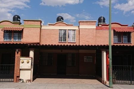 CASA EN VENTA FRACCIONAMIENTO ARBOLEDAS CIUDAD BAJÍO | EasyBroker