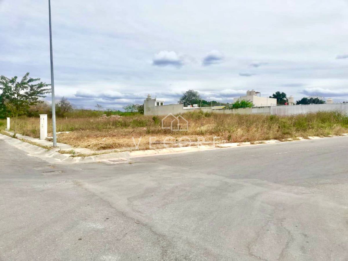 TERRENO EN VENTA, RESIDENCIAL CAMPESTRE, CAMPECHE