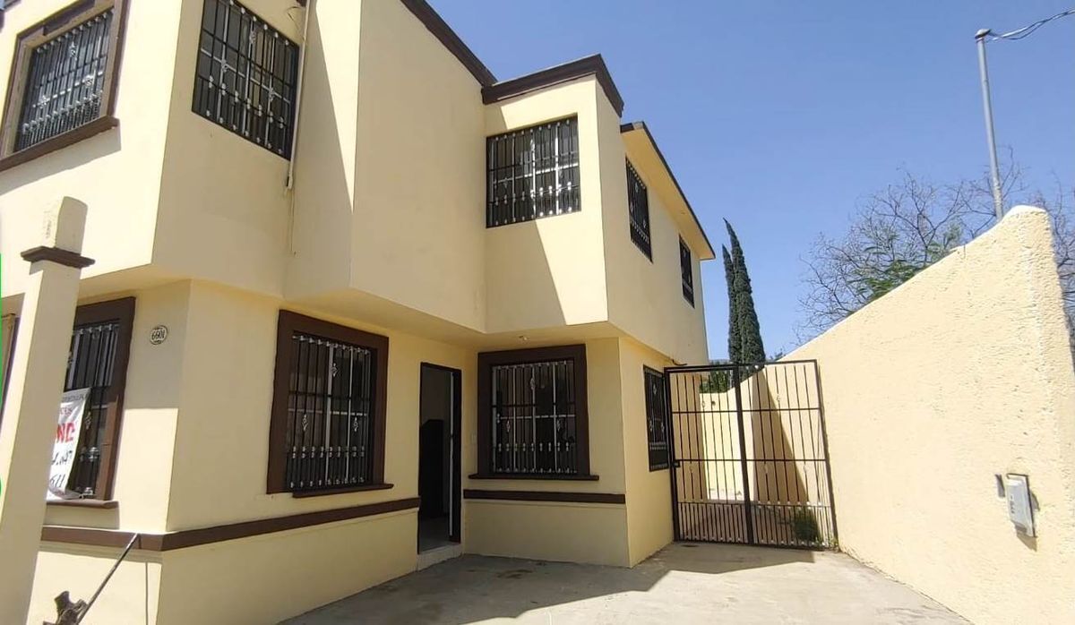 Casa en Lomas de Cumbres 2 Sector, Monterrey, foto 3 de 25
