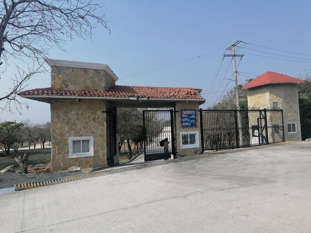 Excelente oportunidad para inversionistas terreno de 2,500 Mts.