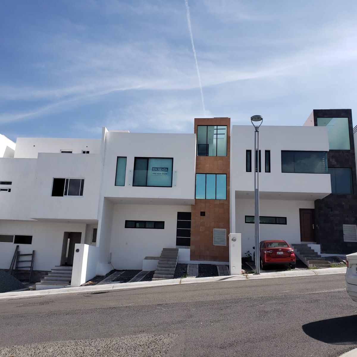 Aluguel de casa mobiliada em Zibatá, ao lado da Anáhuac Querétaro, foto 1 de 16