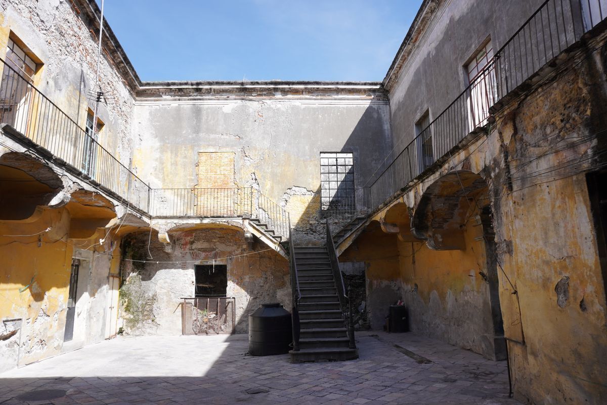 8 de 17: PRIMER PATIO