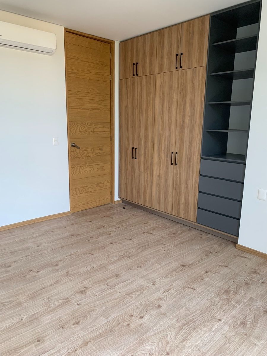 19 of 25: Recámara secundaria