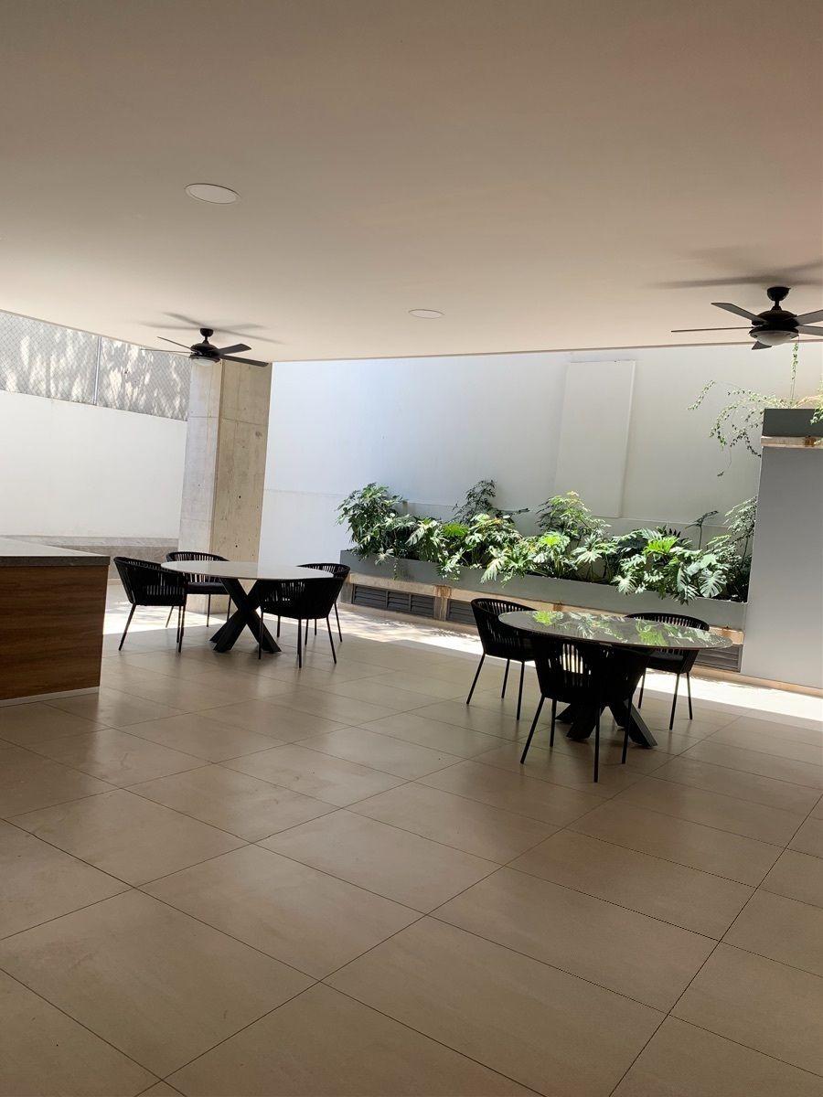 25 of 25: Área común 