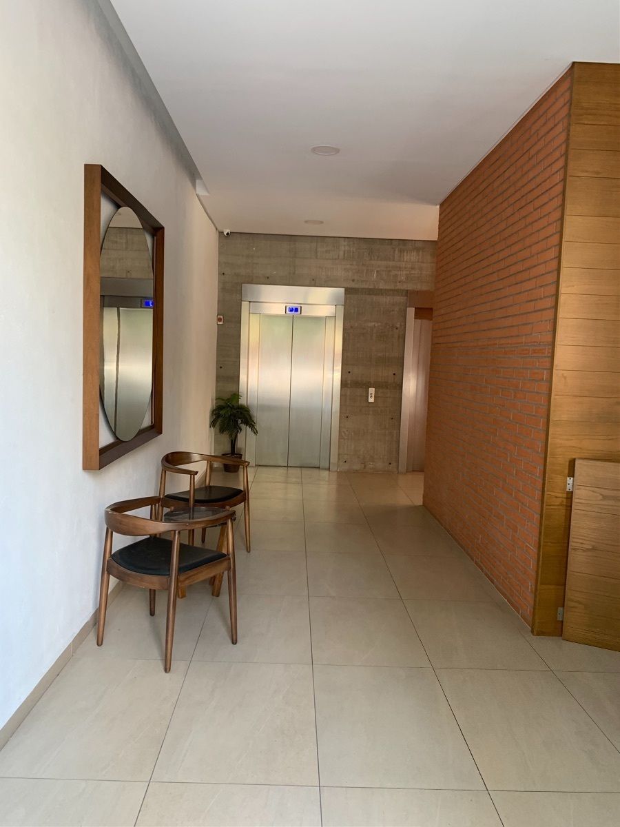 23 of 25: Elevadores