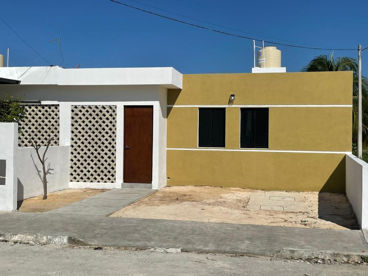 Casa de 2 Habitaciones en Colonia Poligono CTM, Merida | EasyBroker