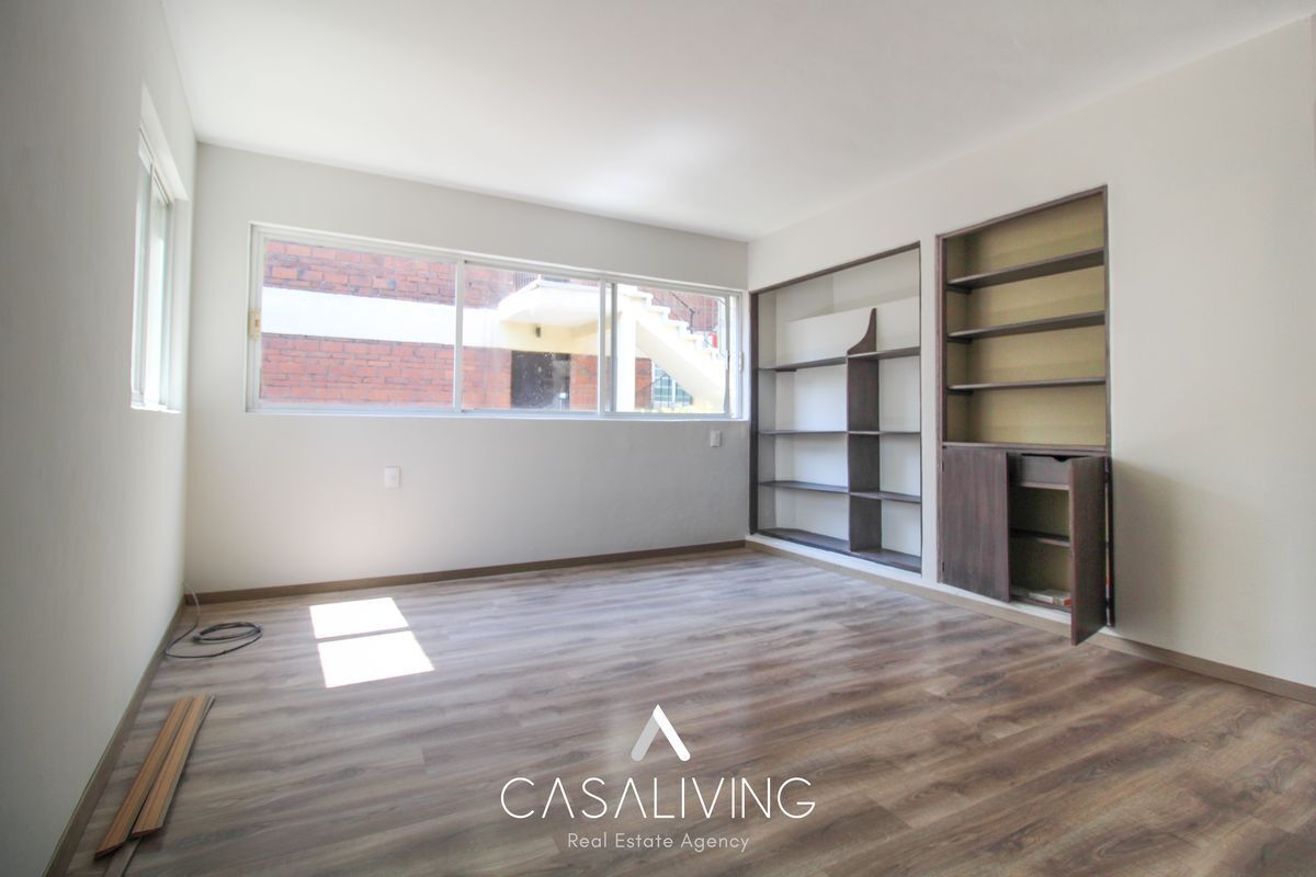 2 de 7: Sala comedor