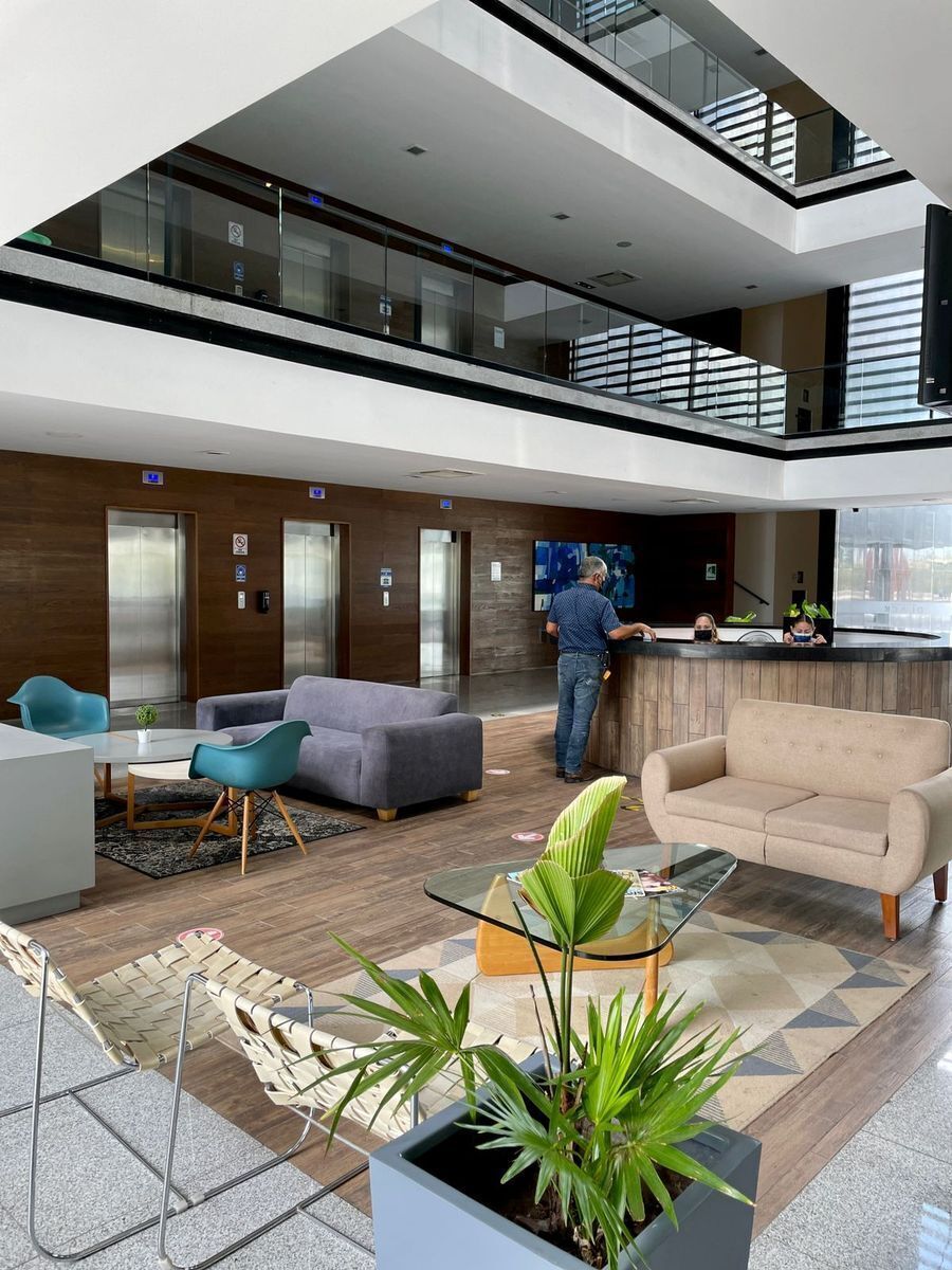 https://assets.easybroker.com/property_images/2964252/47153179/EB-KJ4252.jpeg?version=1652745330