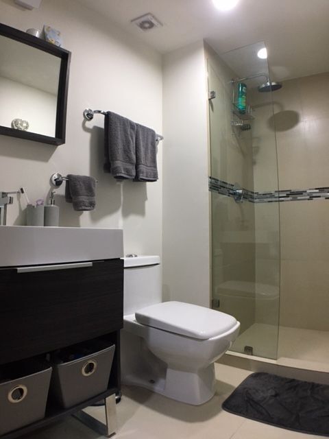 Baño compartido para 2da. Recámara y áreas comunes., foto 7 de 24