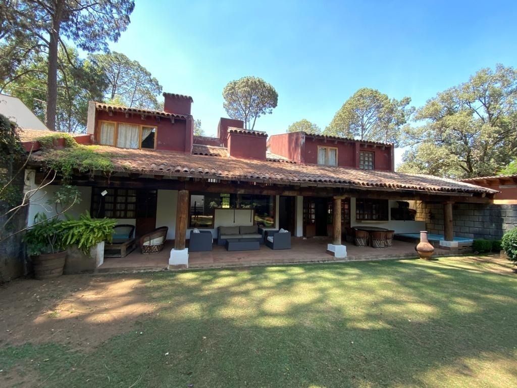 VENTA CASA EN AVANDARO VALLE DE BRAVO - CASA DEL CARMEN