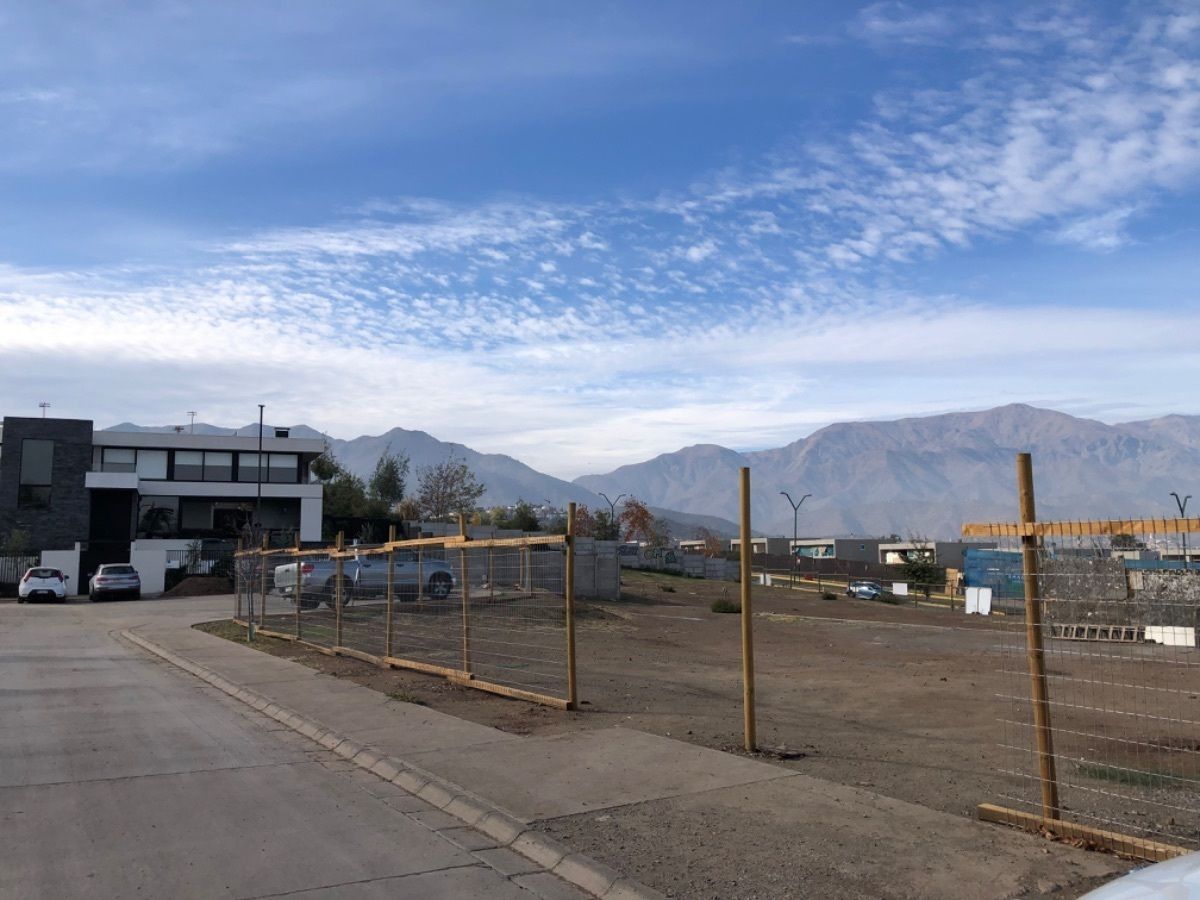 3 de 7: Frente terreno