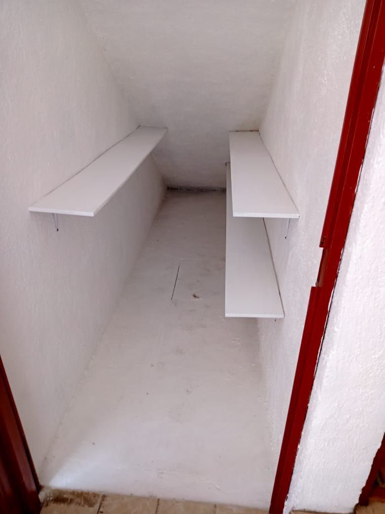 4 de 33