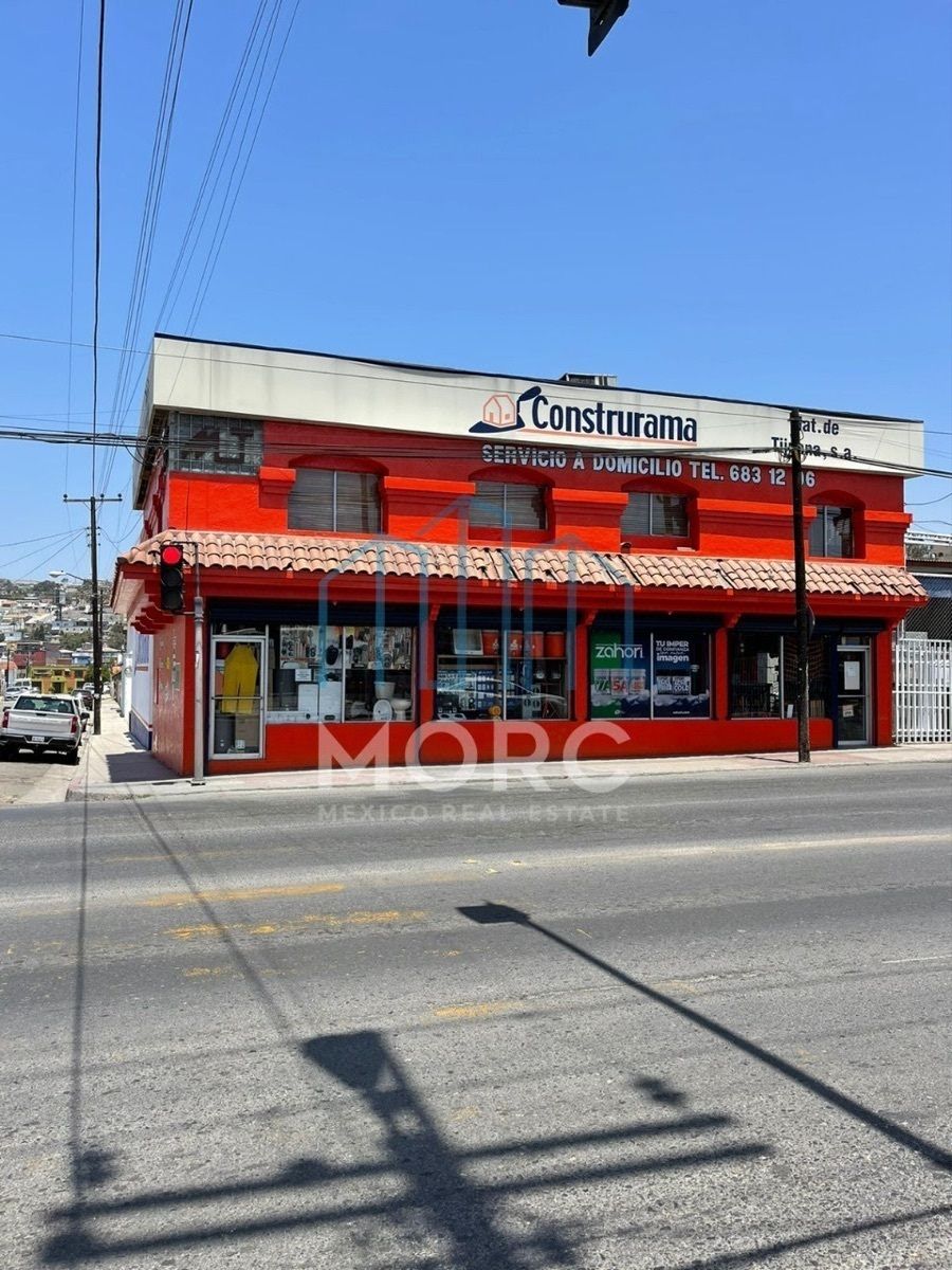 Venta de Excelente Esquina Comercial en Venta en Otay Centenario
