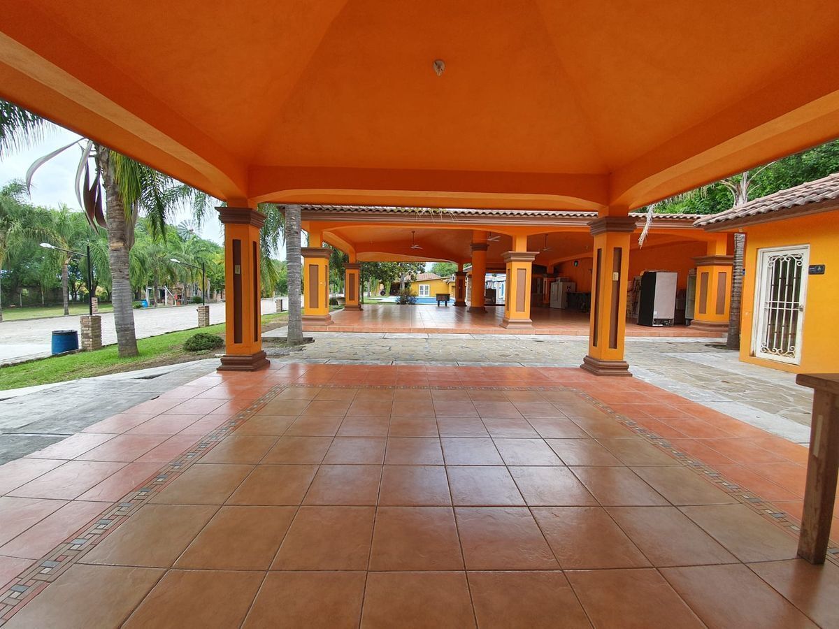 18 de 30: Palapa Secundaria