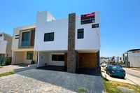 Casa de Venta en Valle Imperial,  Zapopan, Jalisco.