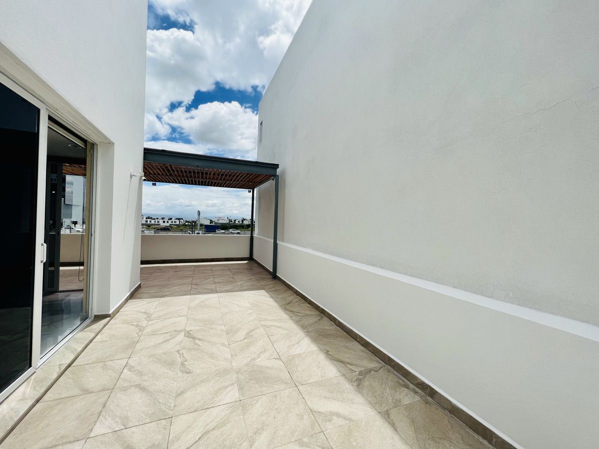 Casa en condominio en Juriquilla Santa Fe, Querétaro, foto 4 de 38