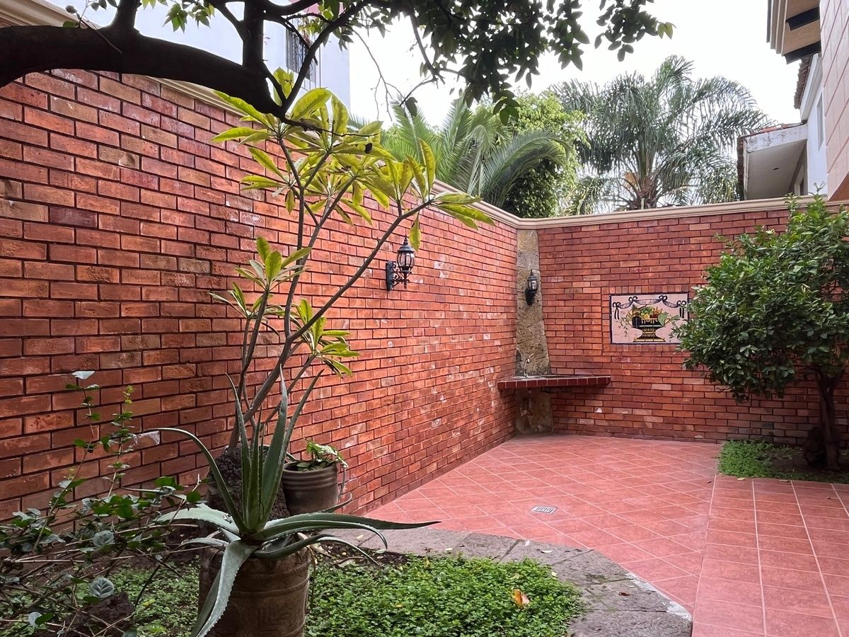22 de 46