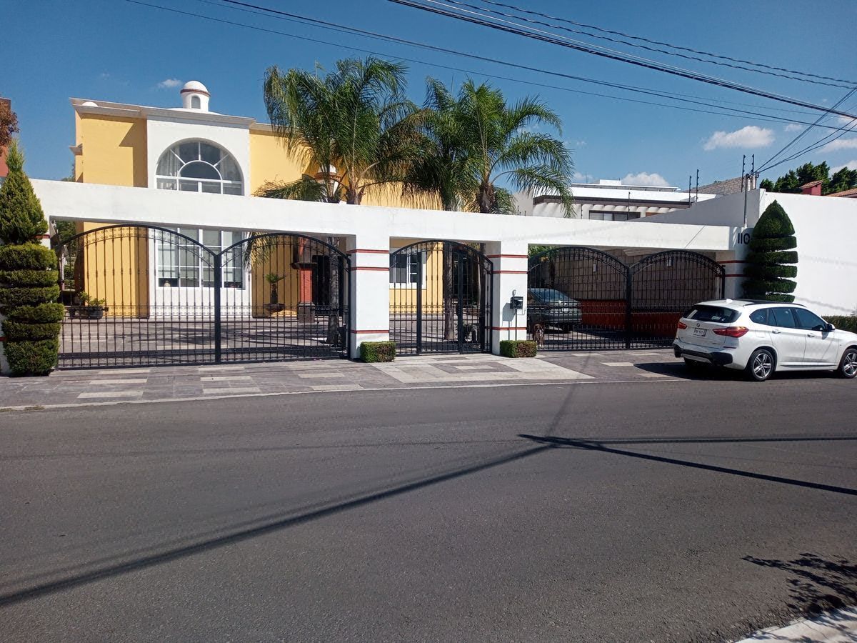Hermosa Residencia en Venta Villas del Meson