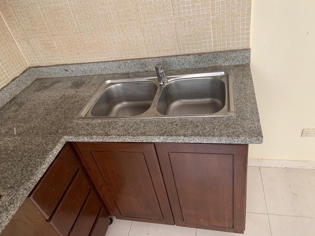 4 de 15: Lavaplatos 2 hoyos 