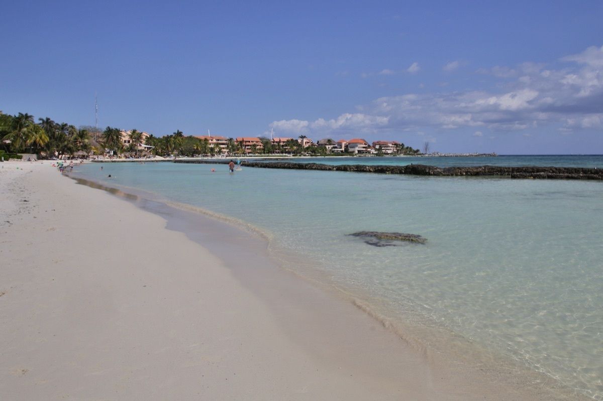 5 of 5: Puerto Aventuras beach