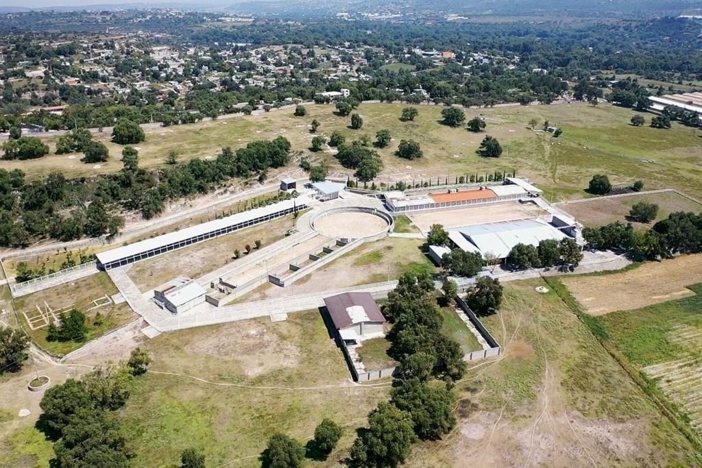 7 de 23: Instalaciones