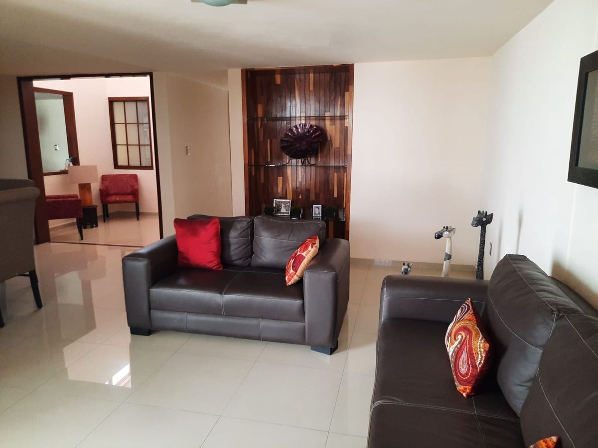 Casa en Álamos 3a Sección, Querétaro, foto 3 de 17
