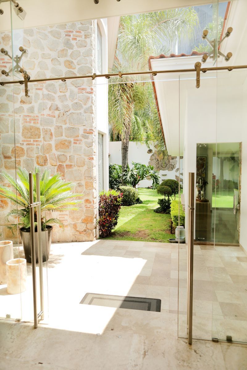 25 de 32: ACCESO A LA TERRAZA