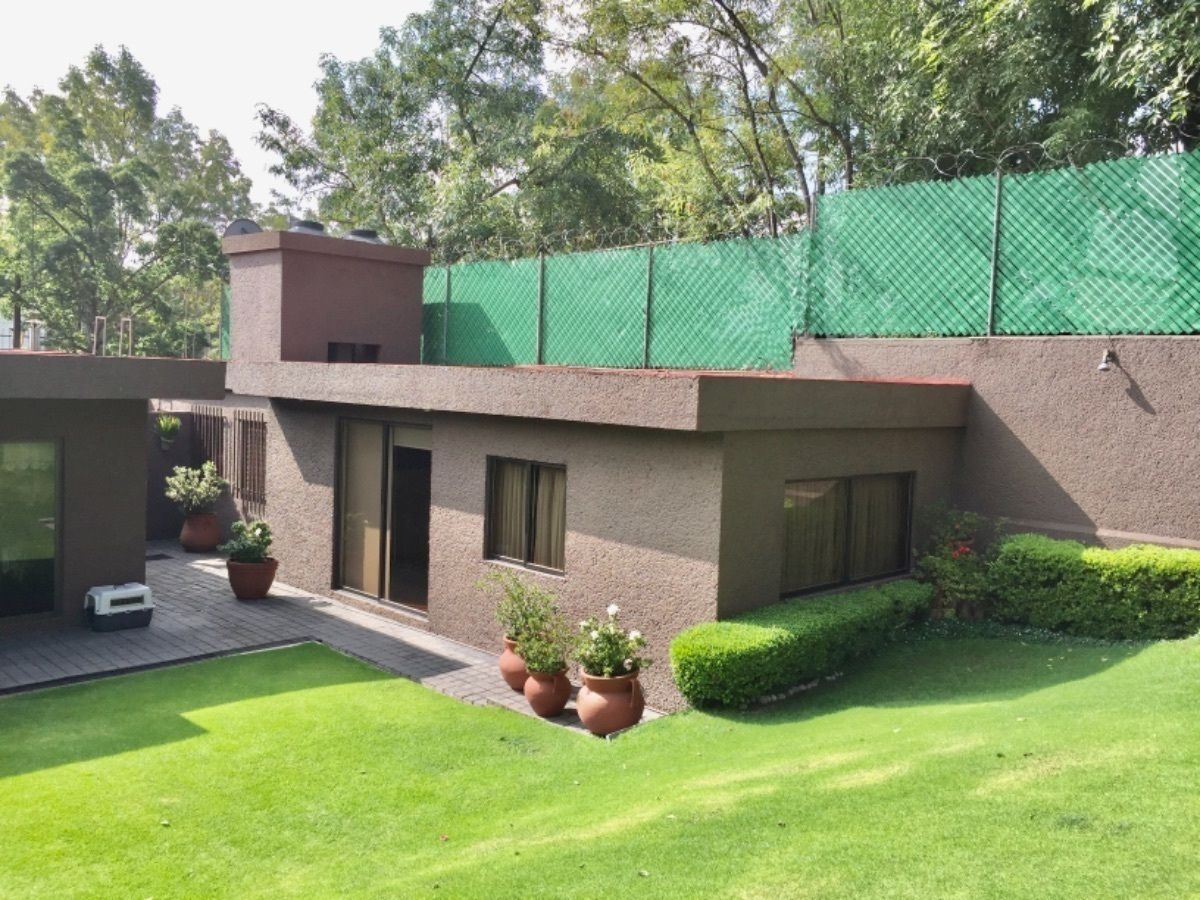 Casa en venta con gran jardín en Tlalpan Centro