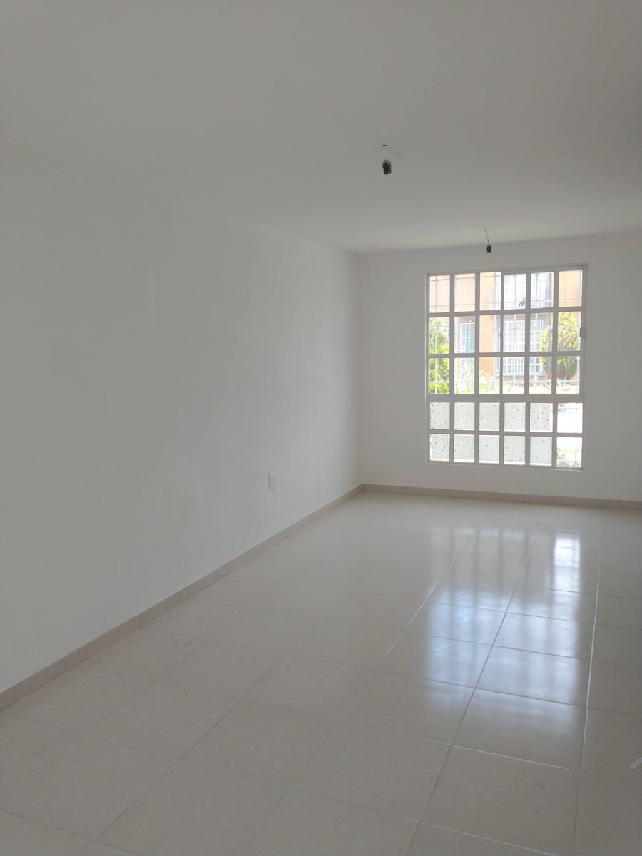 3 de 9: Sala-comedor 