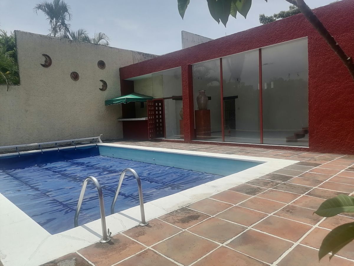 vendo casa un nivel, amplio jardin bungalow, cuernavaca, morelos - 3 recámaras - 320 m2