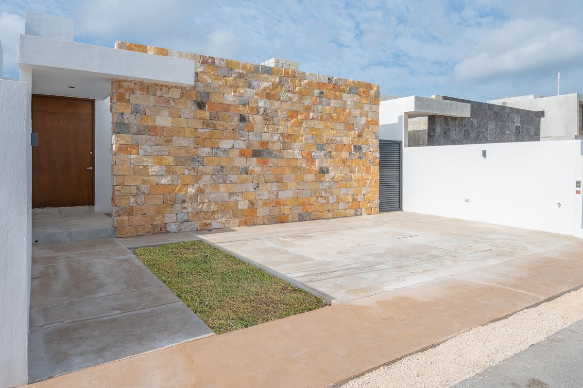 5 de 34: Fachada frontal