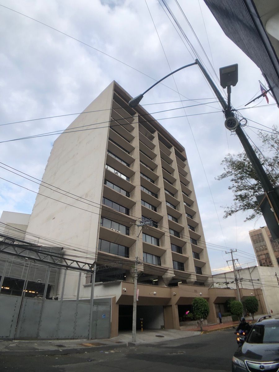 1 de 10: fachada edificio