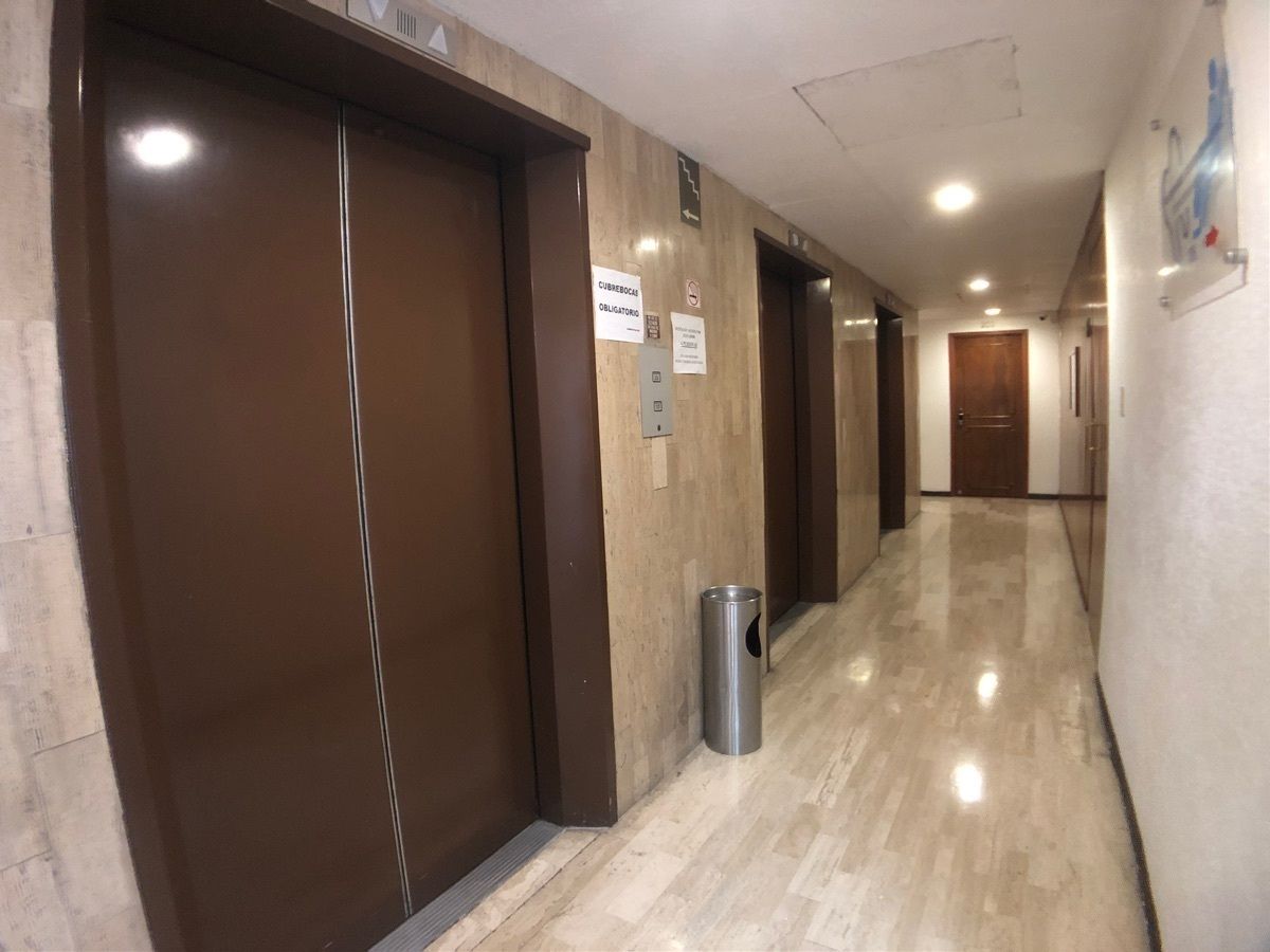 2 de 10: 3 elevadores