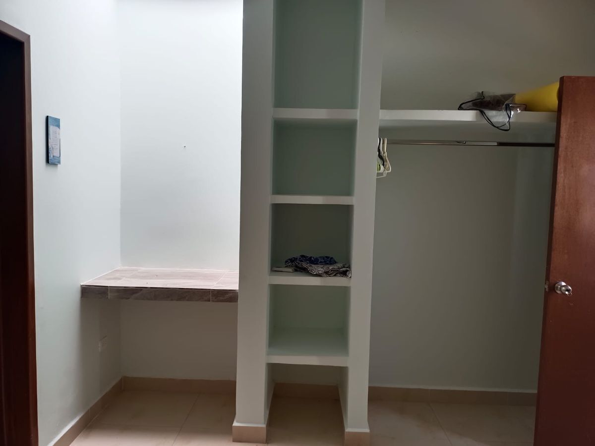 closet de tercera recámara, foto 19 de 42