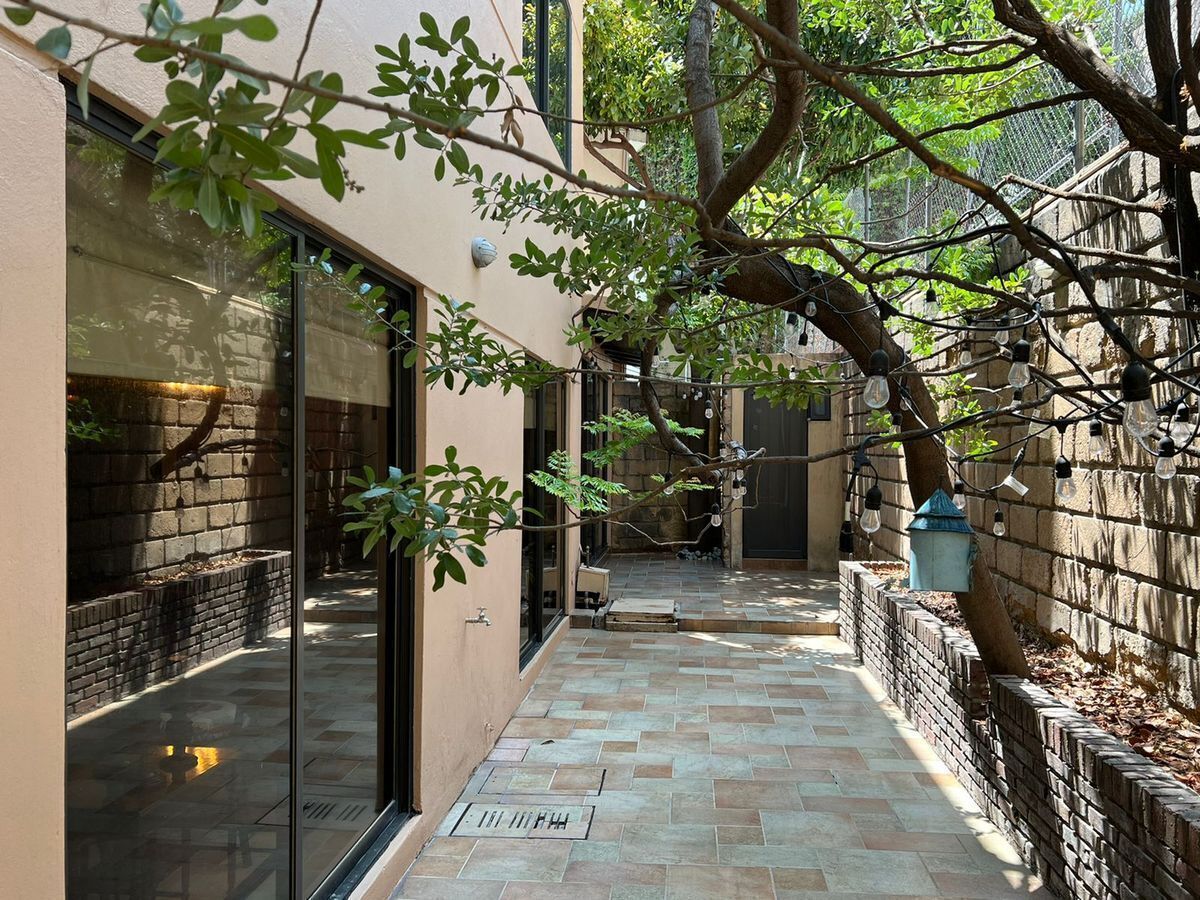 Casa en venta en privada en Interlomas