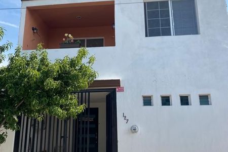 Casa en venta al sur residencial caliza