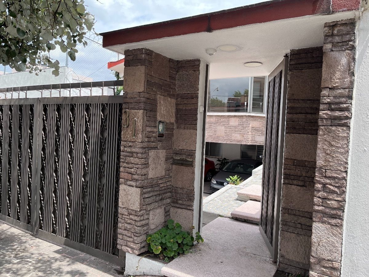 6 de 40: Entrada