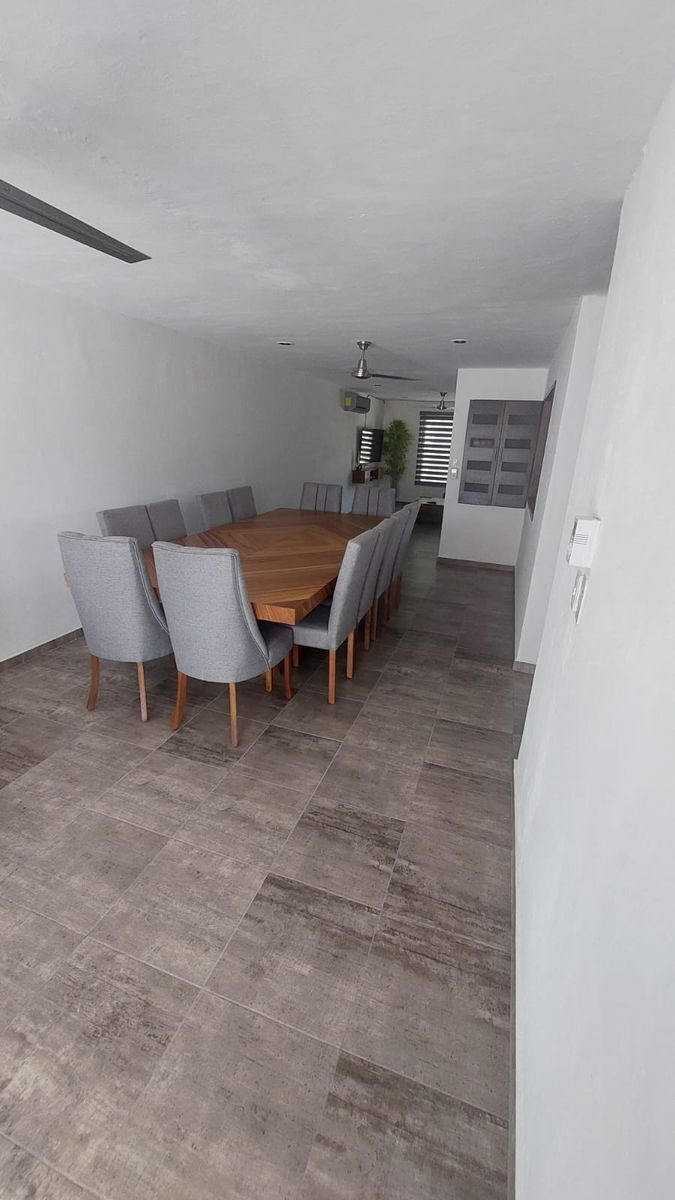 5 de 19: Comedor