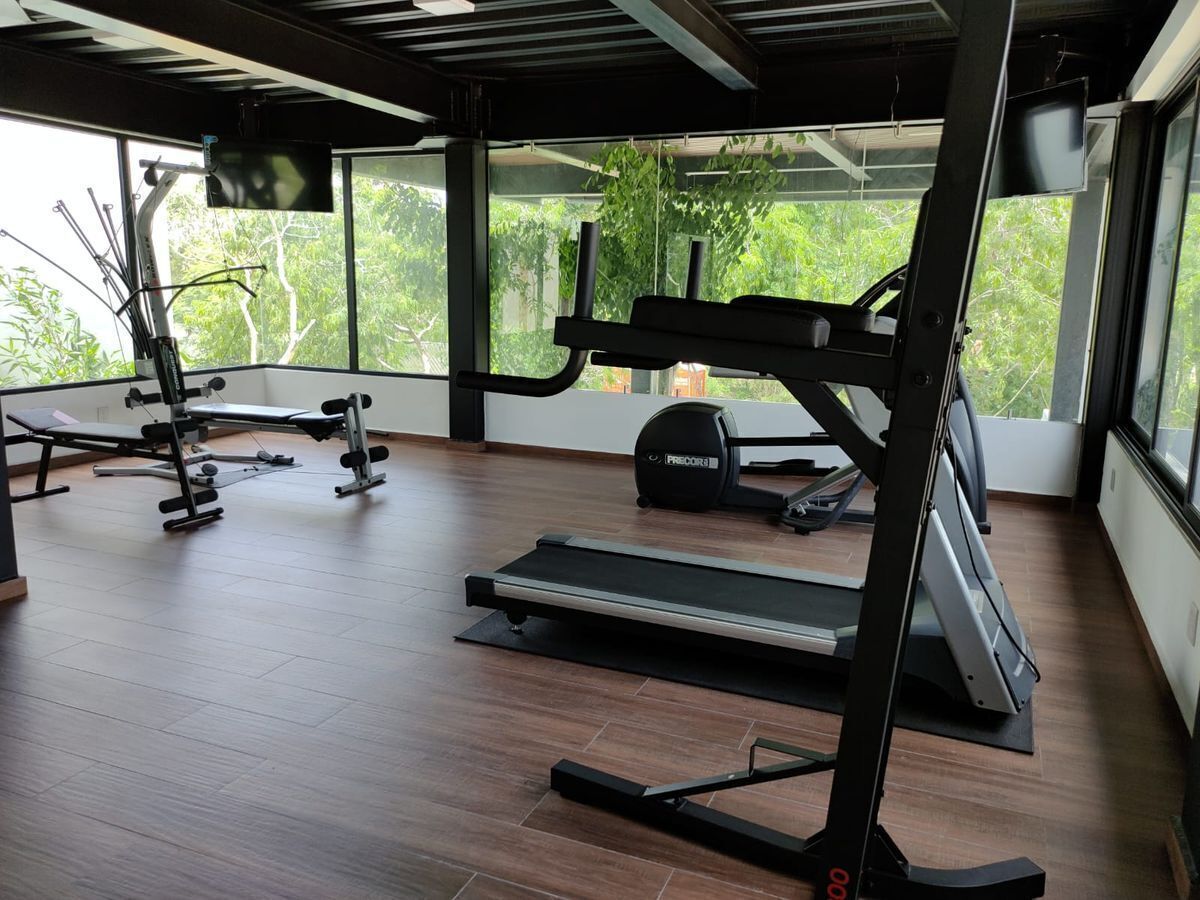 18 de 46: Gimnasio casa condominio en venta Temozón Norte Mérida