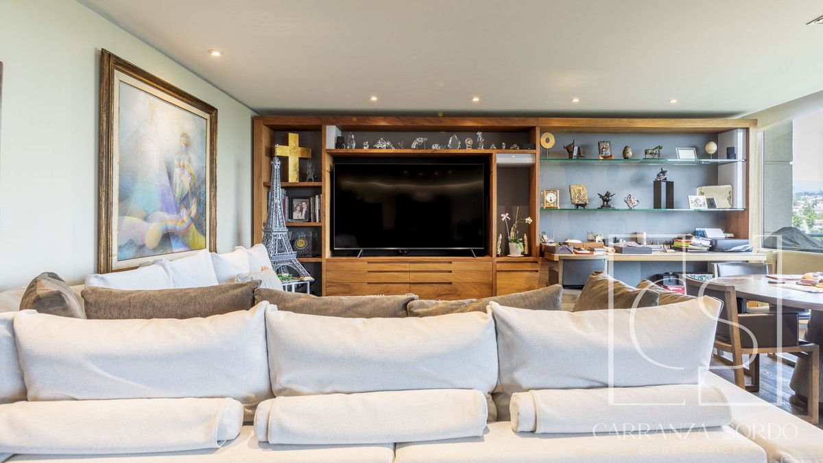 114, Carretera Al Olivo, Lomas de Vista Hermosa, 05100 con 4 Recámaras, 4 Baños, 750 Metros Cuadrados y 5 Puestos de Estacionamiento 114, Carretera Al Olivo, Lomas de Vista Hermosa, 05100 con 4 Recámaras, 4 Baños, 750 Metros Cuadrados y 5 Puestos de Estacionamiento