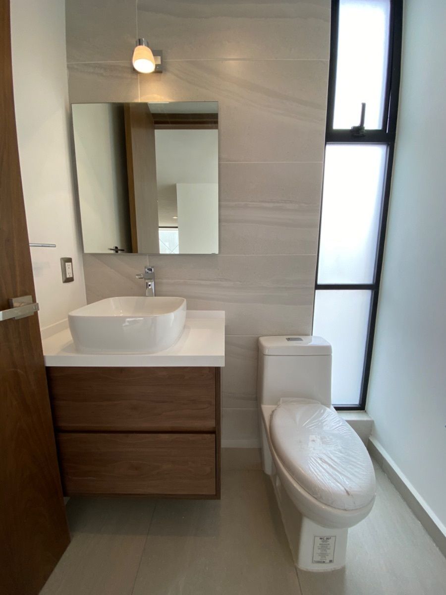 Medio baño, foto 12 de 33