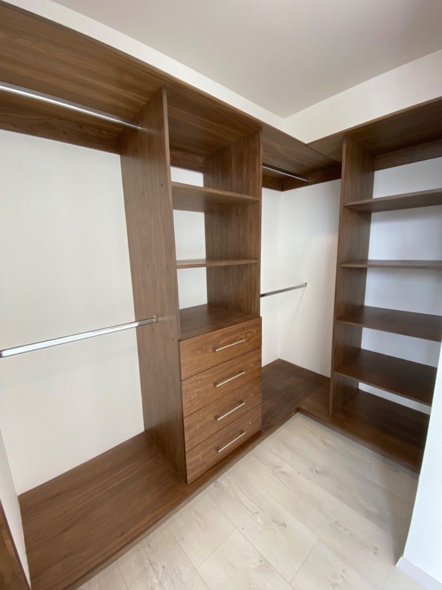 Vestidor de segunda recámara secundaria, foto 22 de 33