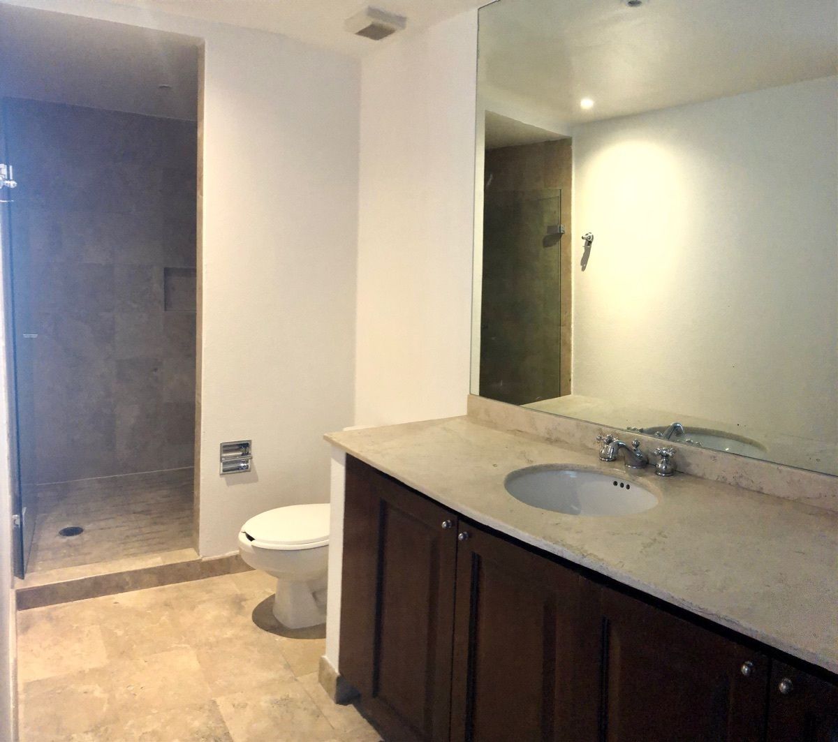 13 de 28: baño recámara 2